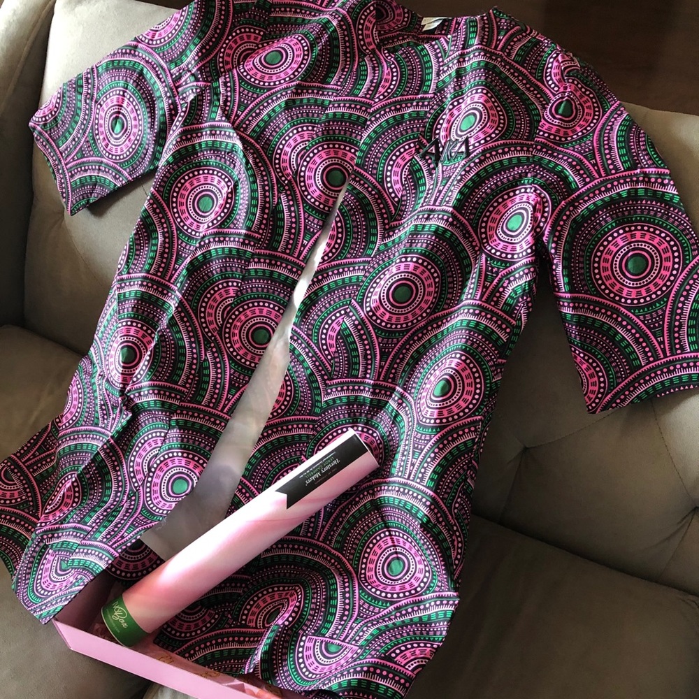 Alpha Kappa Alpha Ivy Box Size Small